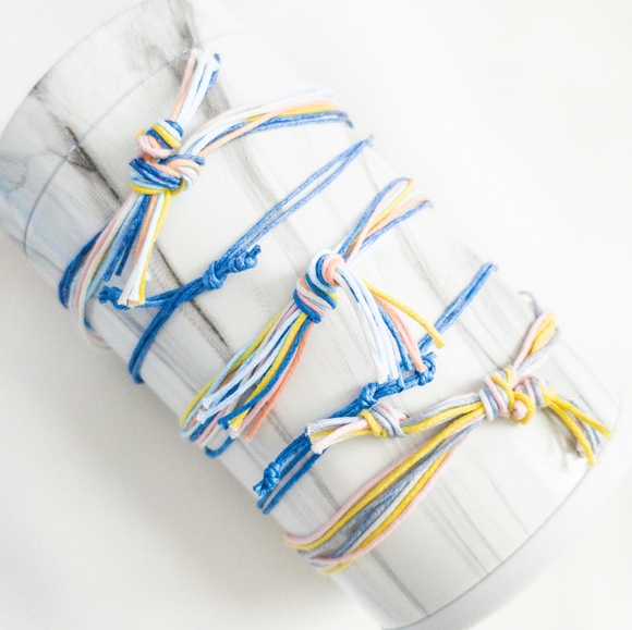 NEW 5- Pack Adjustable Friendship Bracelets - Picture 2 of 3